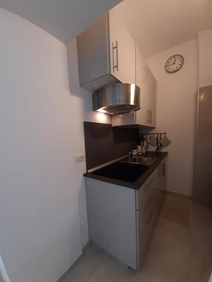 Bmp Apartment Gioiosa 2 Giardino Vista Lago Maggiore Belgirate Exterior photo